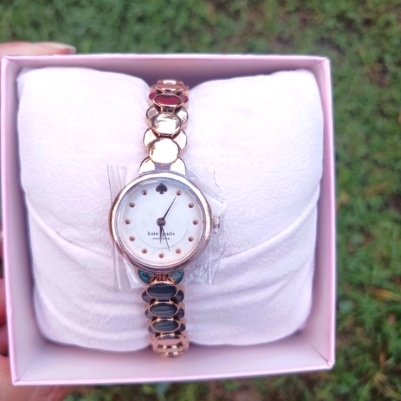 kate spade Accessories - NEW Kate Spade Rose Gold Ladies Quartz Watch KSW1635